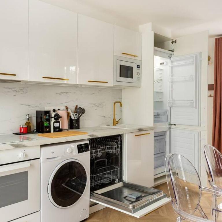 SophieStay - Contemporary Apt- King Size Bed - Two-Bedroom Apartment - 16