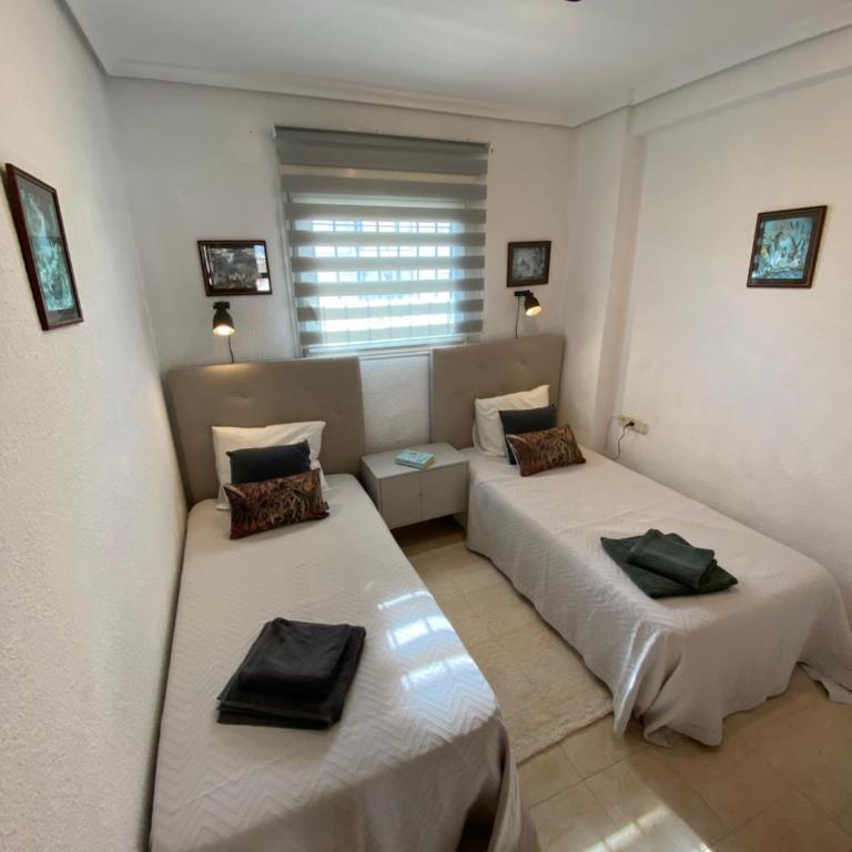 Sunylife - Two-Bedroom Apartment - 21