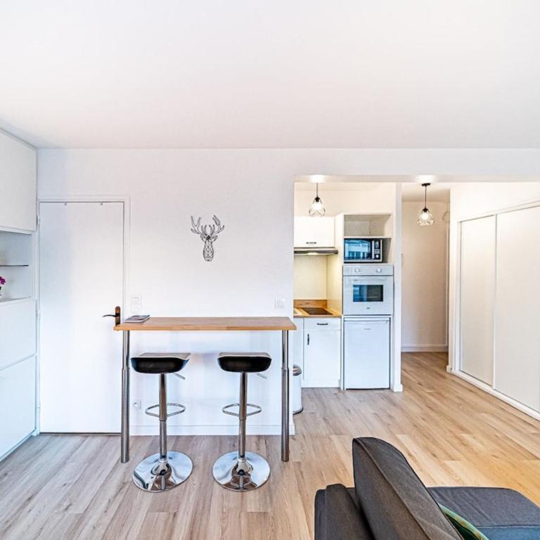 Le petit Massena-cosy 2 pers balcon- Part Dieu - Appartement - 6