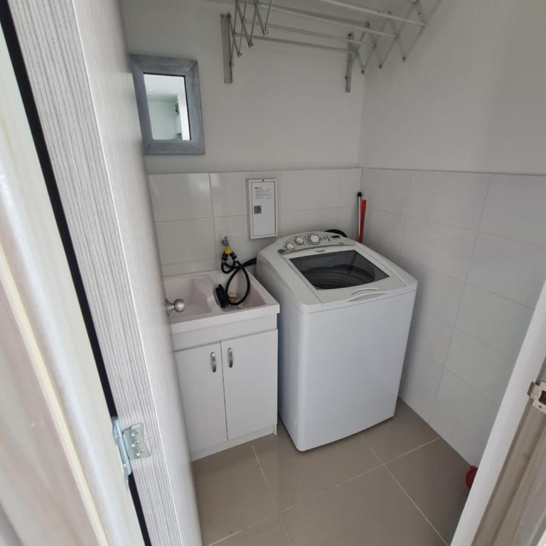 Apartamento en Cartagena - Apartamento de 3 dormitorios - 7