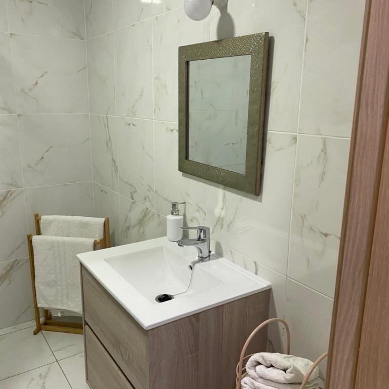 El nido del Chorro - Habitación Doble Deluxe con ducha - 7