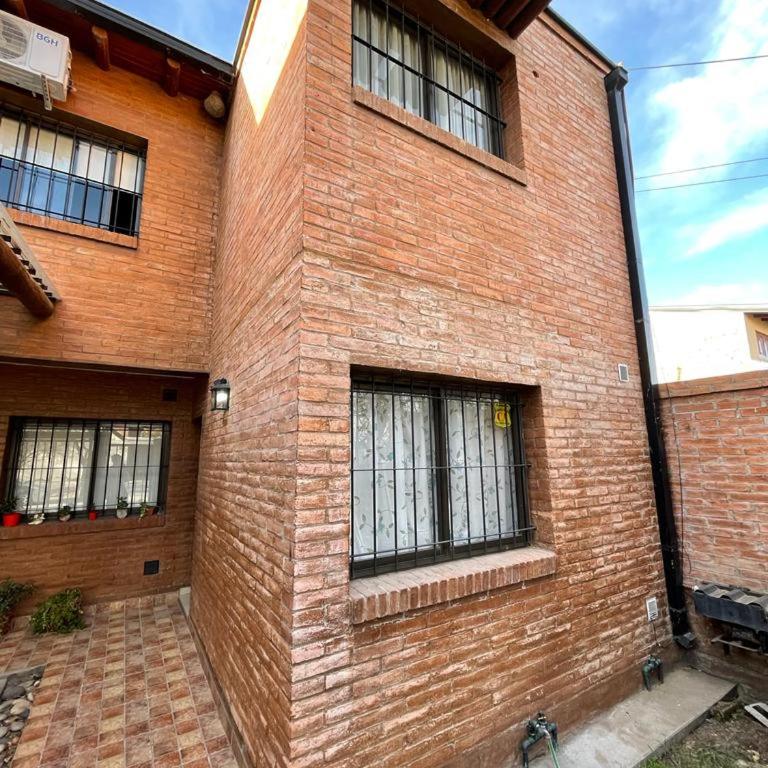 PINOT DUPLEX - Two-Bedroom Apartment - 17