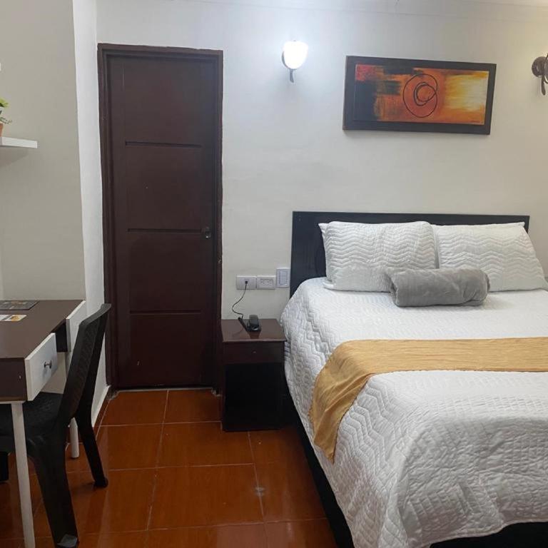 Hotel Avenida 3 Real en el norte de Cali - Habitación Doble Estándar - 7