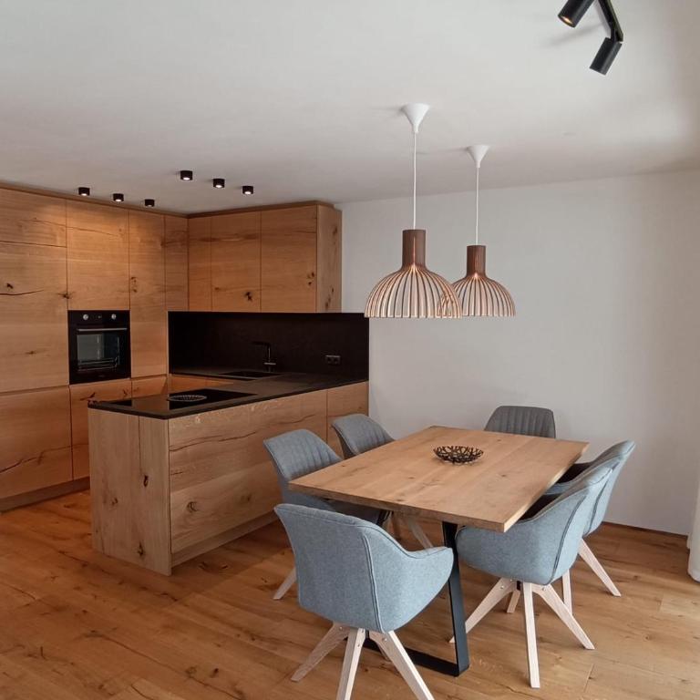 Premium Apartment am Haidersee und Reschensee - Resort Haideralm Schöneben - Appartamento con 2 Camere da Letto - 1