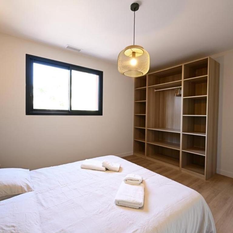 Maison B - Villa avec Piscine Privée - 14