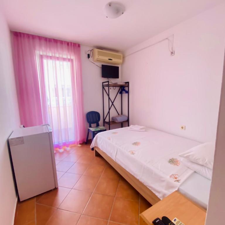 Guest House Villa Natali - Chambre Simple avec Balcon - 1