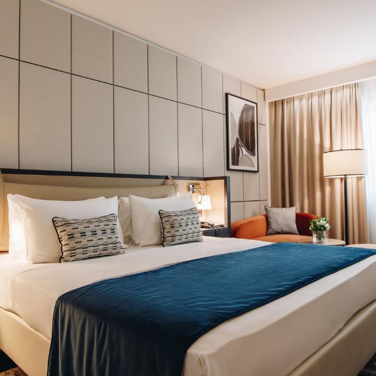 Crowne Plaza Belgrade by IHG - Standardna Soba sa Besplatnim Parkingom - 2