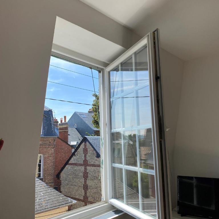 Cosy Duplex Centre Trouville parking gratuit - Apartamento de 1 dormitorio - 8
