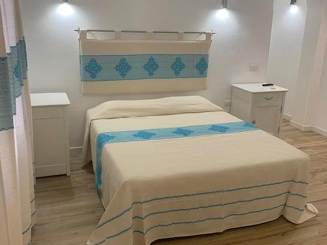 B&B Olbia City Center - Camera Matrimoniale - 1