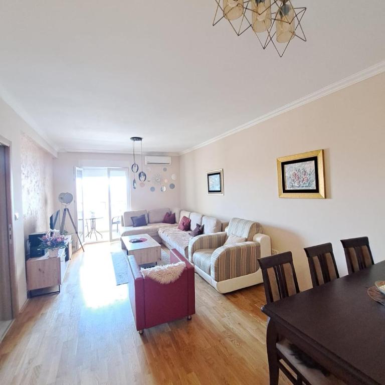 VUCETIC Apartment- Podgorica - Two-Bedroom Apartment - 3