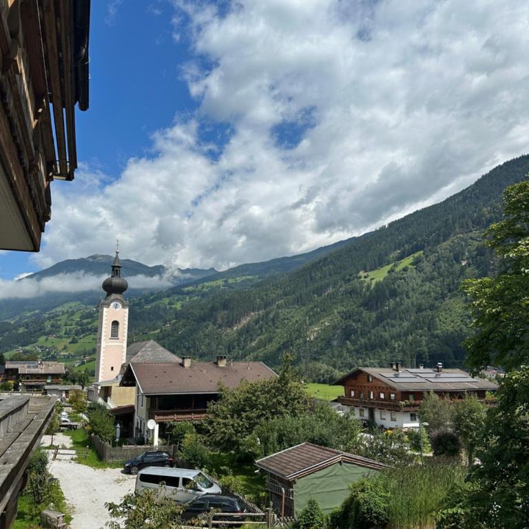 Gasthof zum Löwen - Familienzimmer mit Balkon - 5