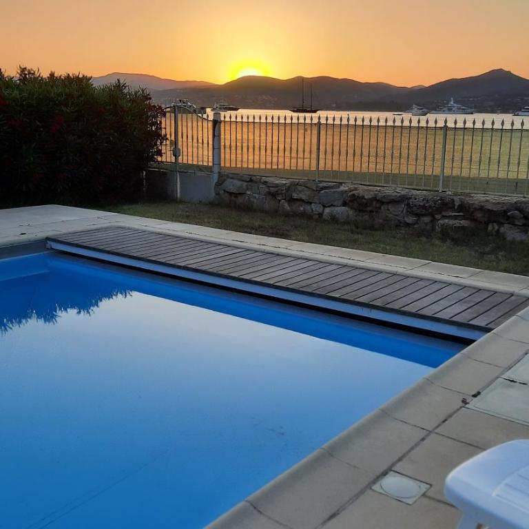 Villa Playa del Sol -B4 - Chambre Double ou Lits Jumeaux Deluxe - Vue sur Piscine - 19