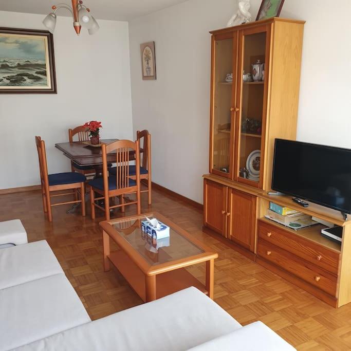 Apartamento 100 m playa, Vilagarcía de Arousa. - Two-Bedroom Apartment - 7