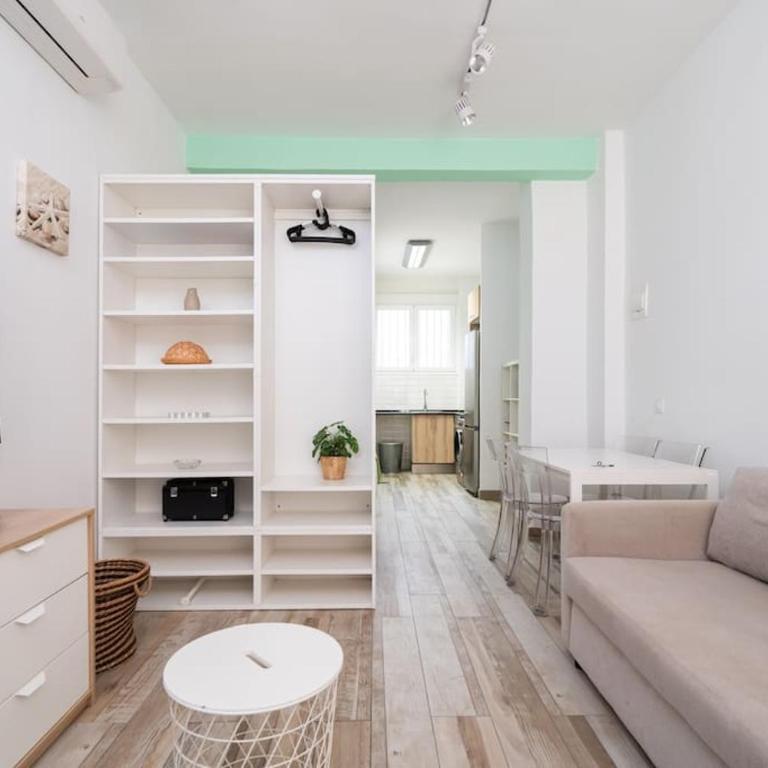 Nice flat at street level - Madrid Río Tri-Pedrero - Apartamento de 1 dormitorio - 1