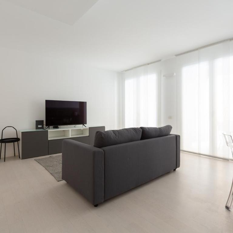 EasyTopStay - Porta Nuova Bright and Roomy Flat - Appartamento con 2 Camere da Letto - 4