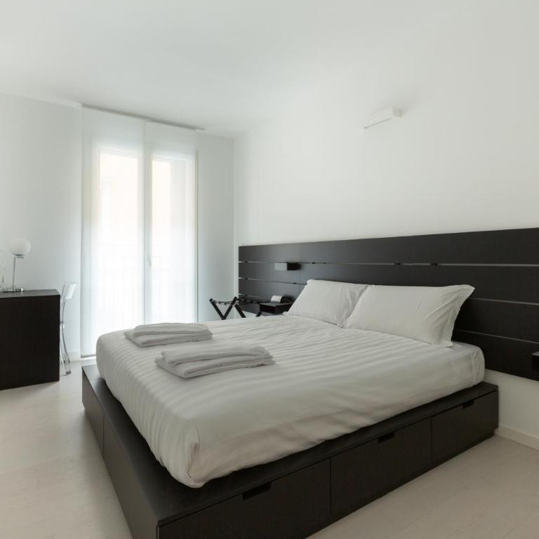 EasyTopStay - Porta Nuova Bright and Roomy Flat - Appartamento con 2 Camere da Letto - 16