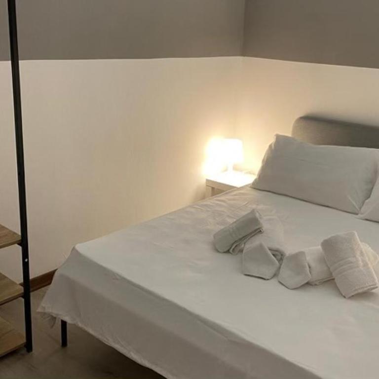 TRAMWAY 3-Trieste center - Appartamento con 2 Camere da Letto - 3