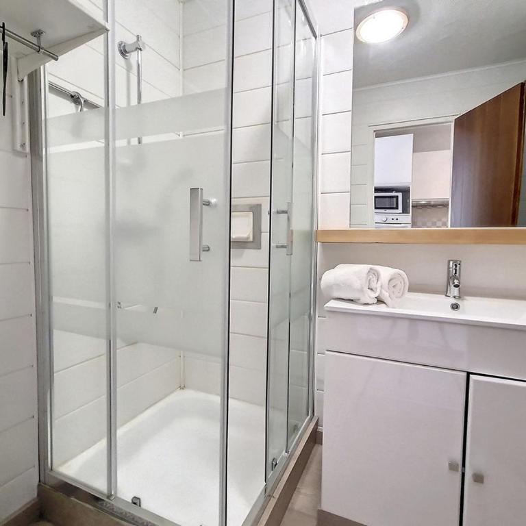Studio spacieux ski aux pieds, Wi-Fi, Méribel - Studio - 9