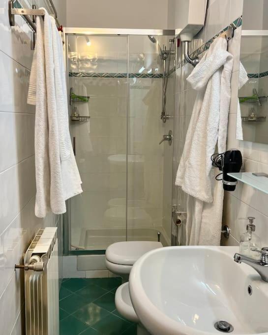 Sweet Home Florence - Two-Bedroom Apartment - 31
