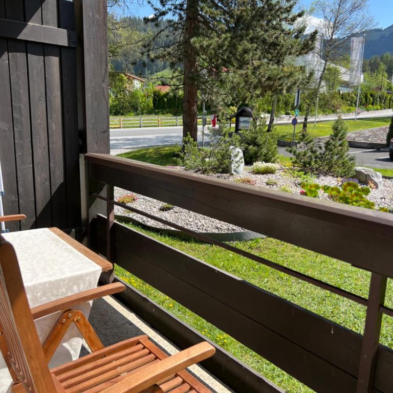 Appartementhaus Birkenwald - Apartment mit Balkon - 2