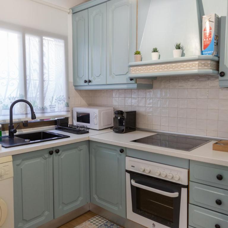 Casa con jardín junto a la playa - Two-Bedroom Townhouse - 8