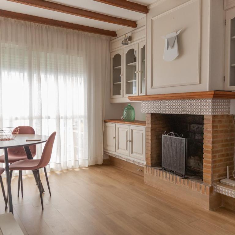 Casa con jardín junto a la playa - Two-Bedroom Townhouse - 1