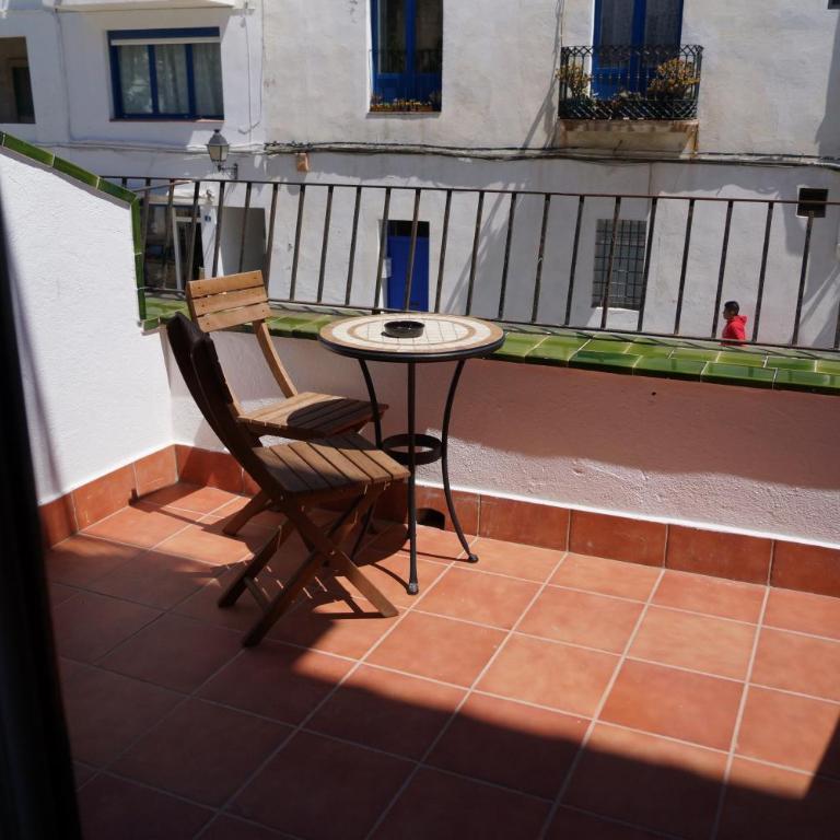 Hostal Marina Cadaqués - Habitación Doble con terraza - 9