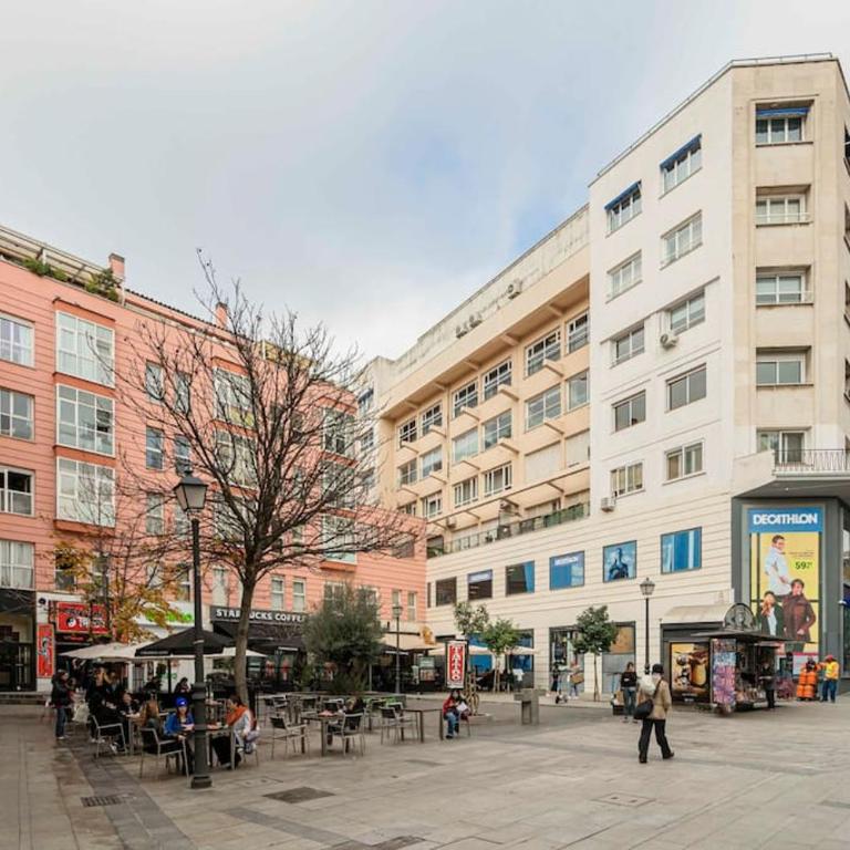 Beautiful central attic-Malasaña-Gran Vía-FUEN42 - One-Bedroom Apartment - 10