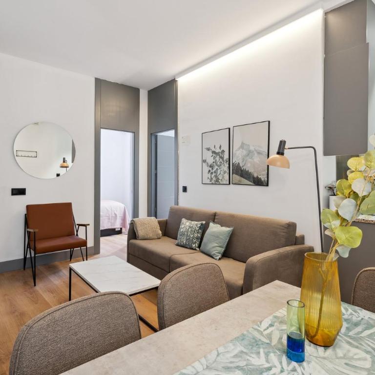 Limehome Madrid Calle de Santa Ana - estancia temporal - Two-Bedroom Apartment - 4
