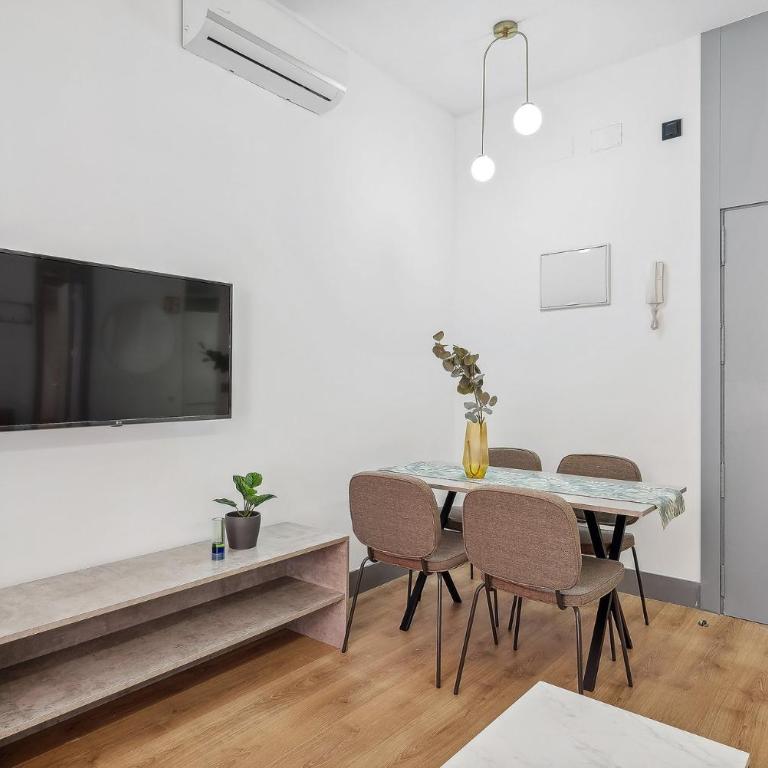 Limehome Madrid Calle de Santa Ana - estancia temporal - One-Bedroom Apartment with balcony - 7