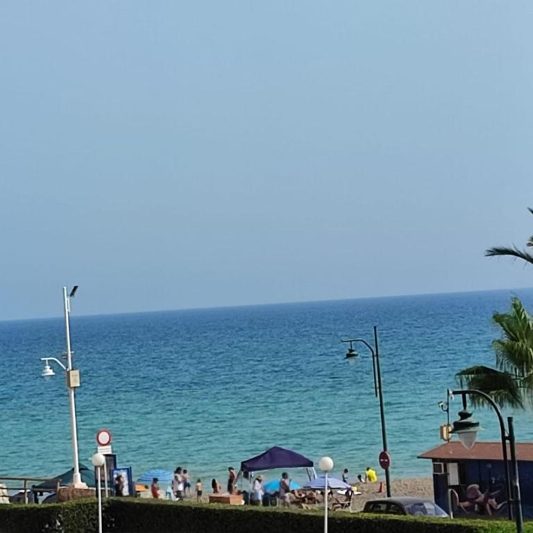 Beachfront Apartment with Pool & Sea View Terrace, Guadalmar Málaga - Apartamento de 3 dormitorios - 41