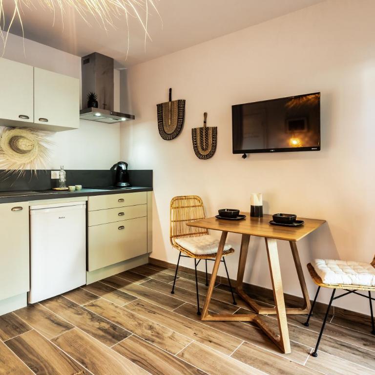 Magic Surf House - Studio Apartment - 5