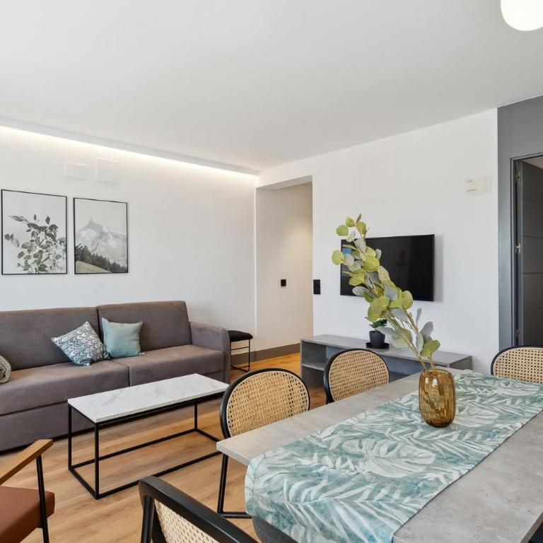 Limehome Madrid Calle de Santa Ana - estancia temporal - Two-Bedroom Comfort Apartment - 3