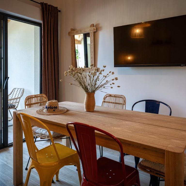 Magic Surf House - Apartment with Terrace - 10
