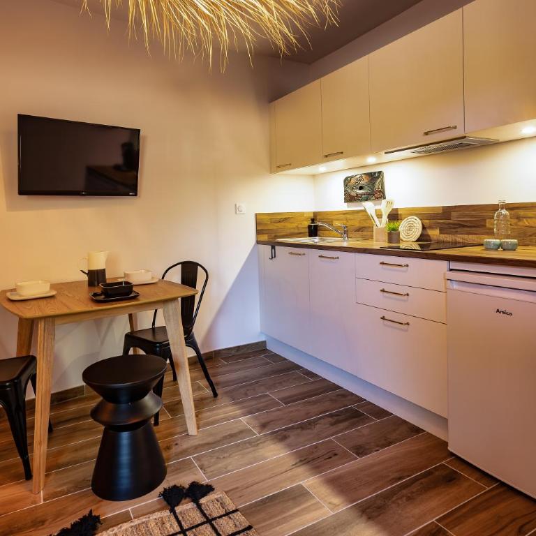 Magic Surf House - Apartment - 1