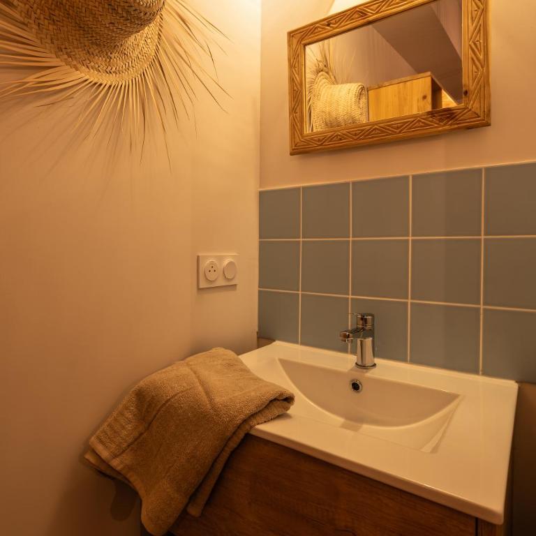Magic Surf House - One-Bedroom Apartment - 3