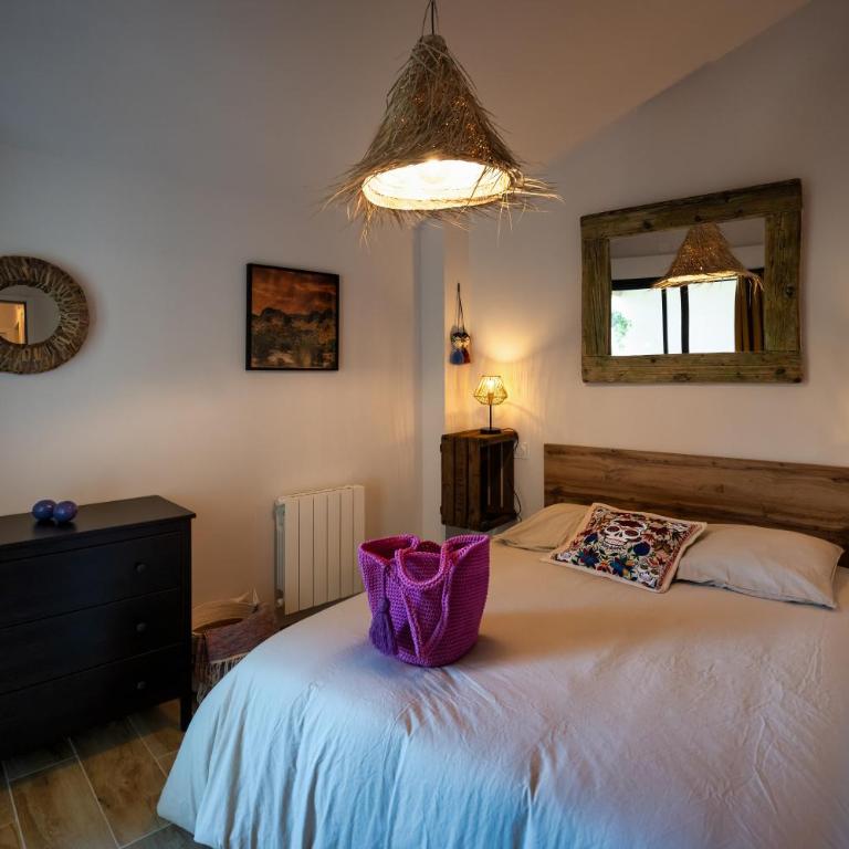Magic Surf House - Two-Bedroom Apartment - 1