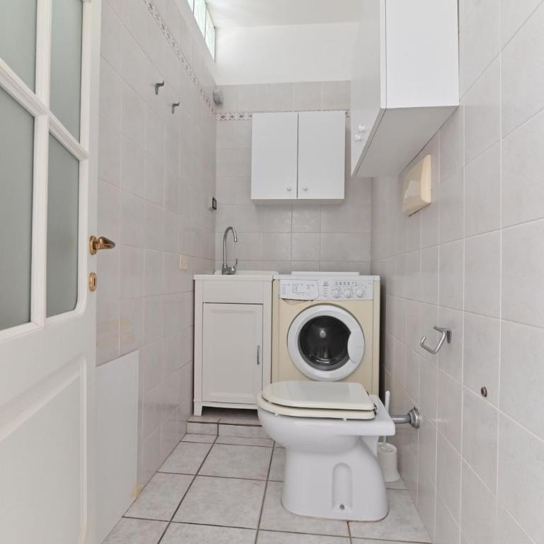 IzzHome Full Center Terrace - Appartamento con 2 Camere da Letto - 28