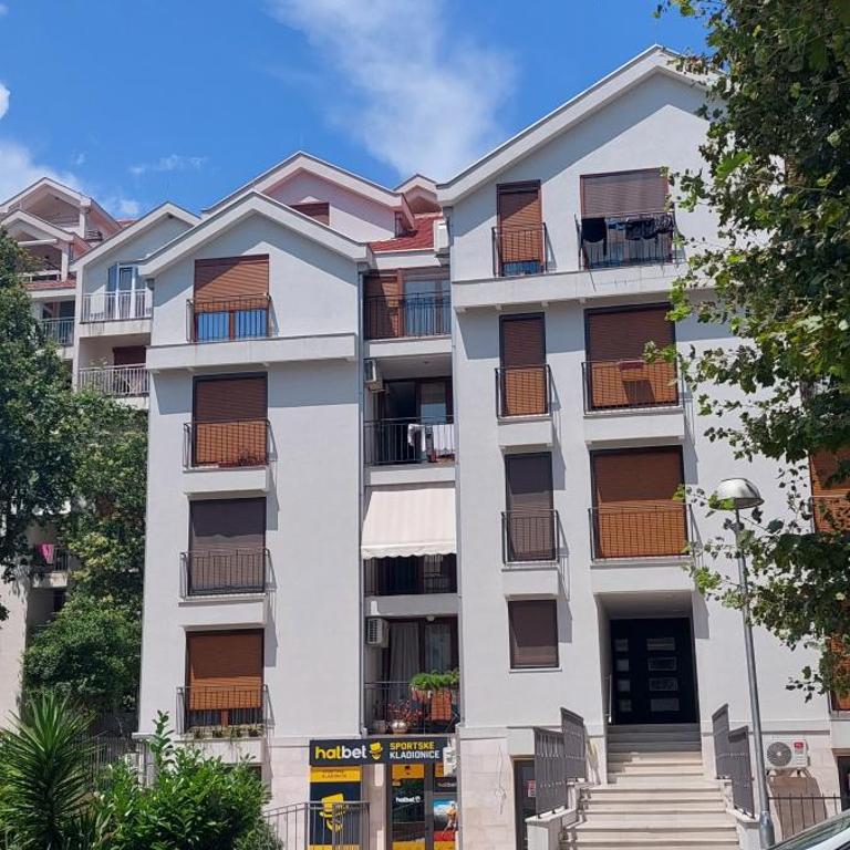 Apartman Bajo - One-Bedroom Apartment - 3