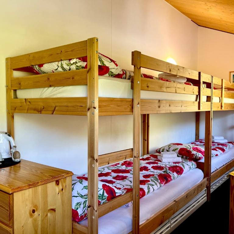 Ospizio La Veduta - Vierbettzimmer mit Gemeinschaftsbad - 1