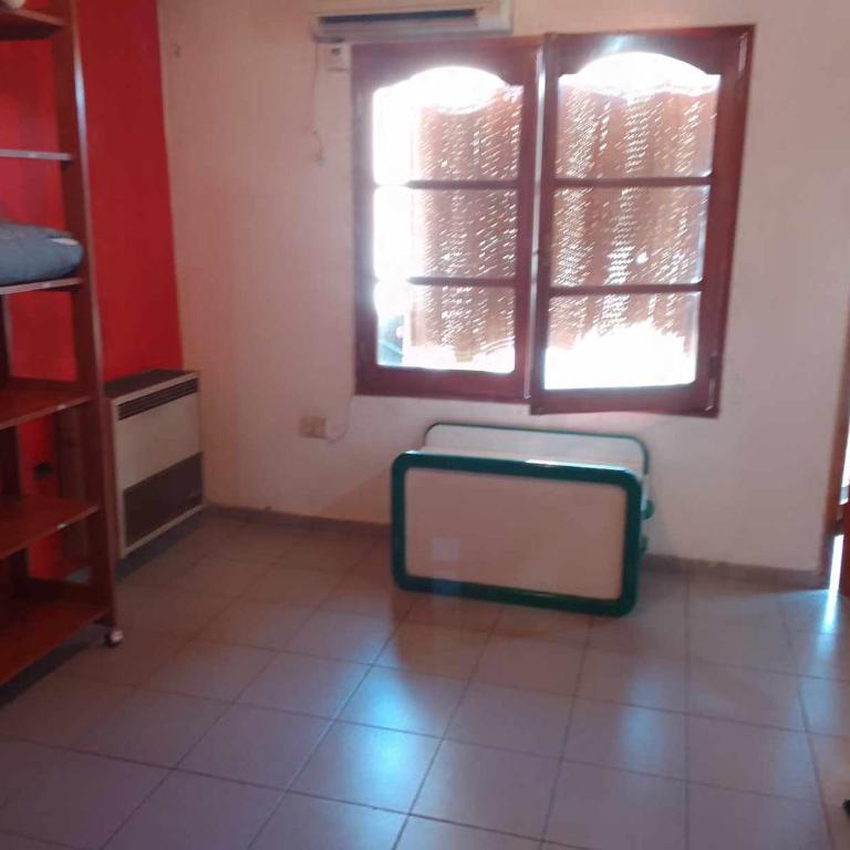 Cuarto de arriva - Habitación Doble con baño compartido - 2 camas - 2