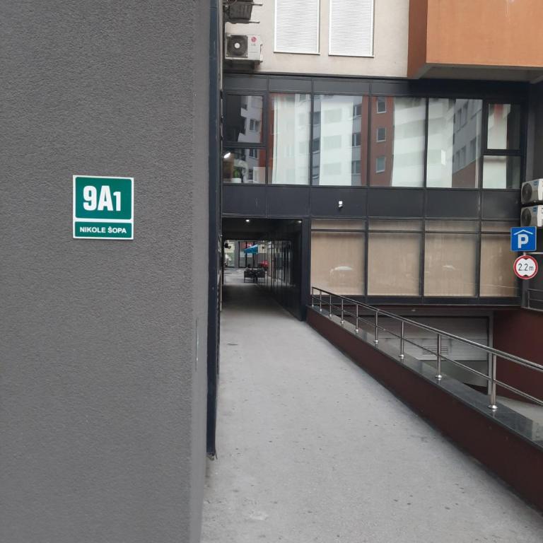 Luxurios Apartment Sarajevo - Apartman sa 2 Spavaće Sobe - 16