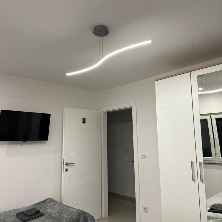 Unavis Residence - Deluxe Villa - 79