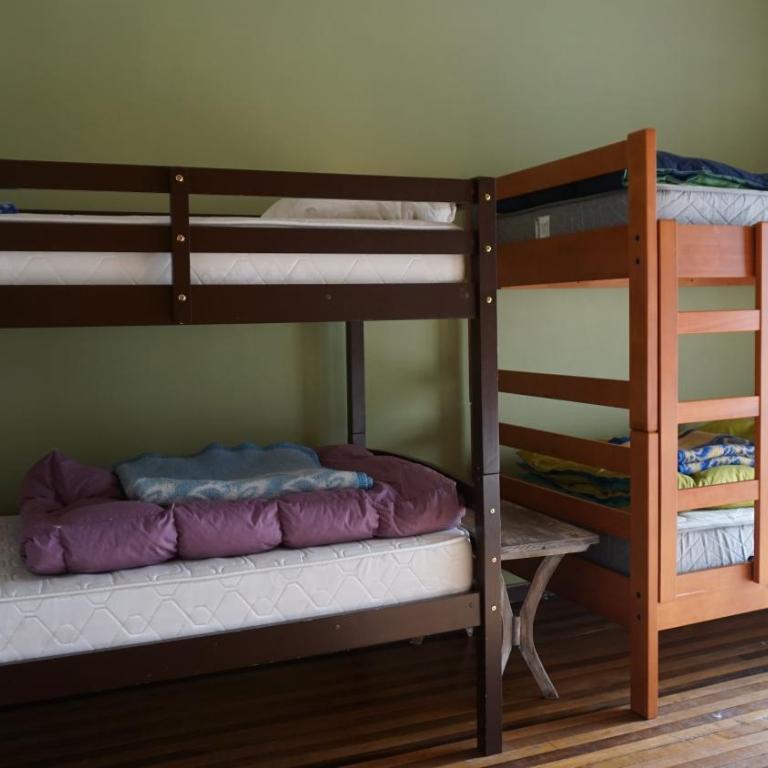 Ventana Sur Hostal - Cama individual en dormitorio compartido (6 adultos) - 2