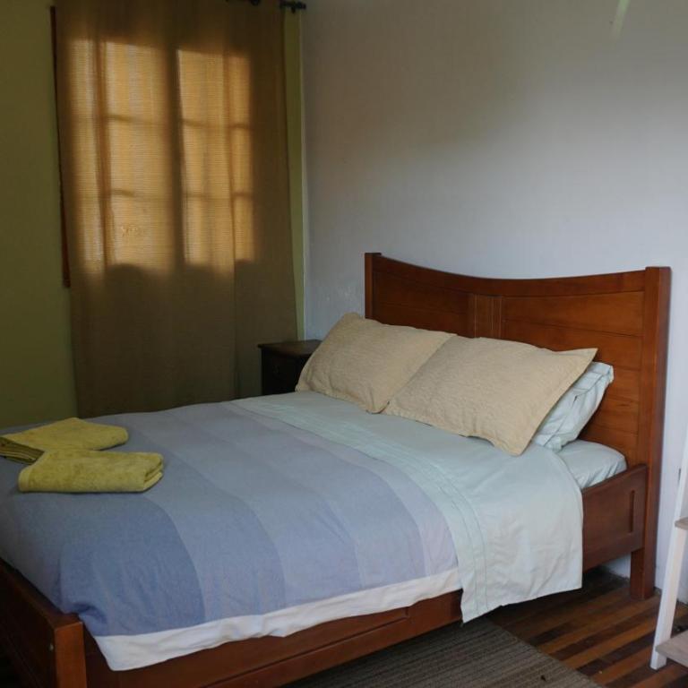Ventana Sur Hostal - Habitación Doble con baño privado - 1