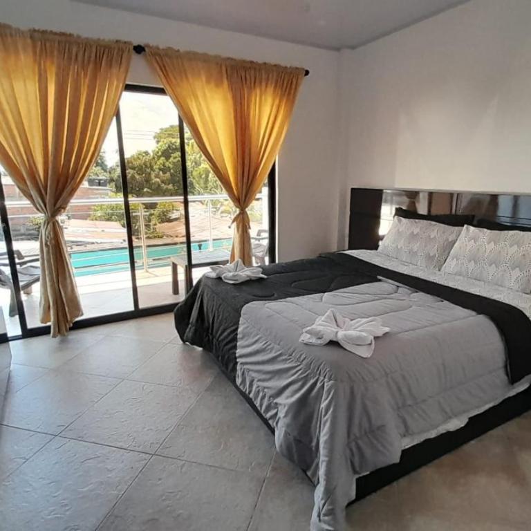 Katara Boutique Hotel - Suite con cama grande y balcón - 2