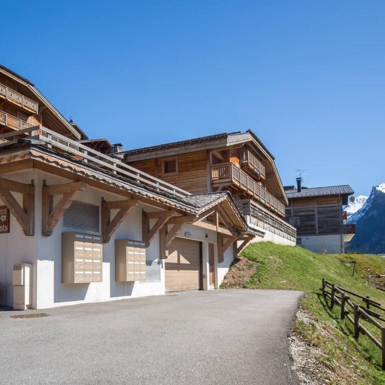 Appartement ensoleillé à Morzine avec parking couvert, proche centre - FR-1-754-25 - Appartamento - 2