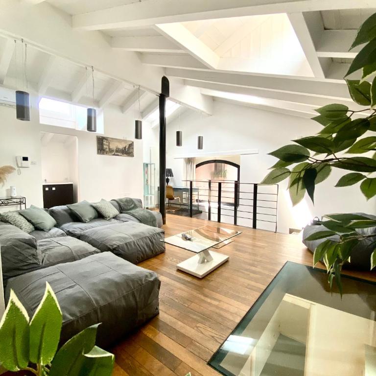 Luxury industrial apt vicino al centro con garage - Appartamento Deluxe - 1