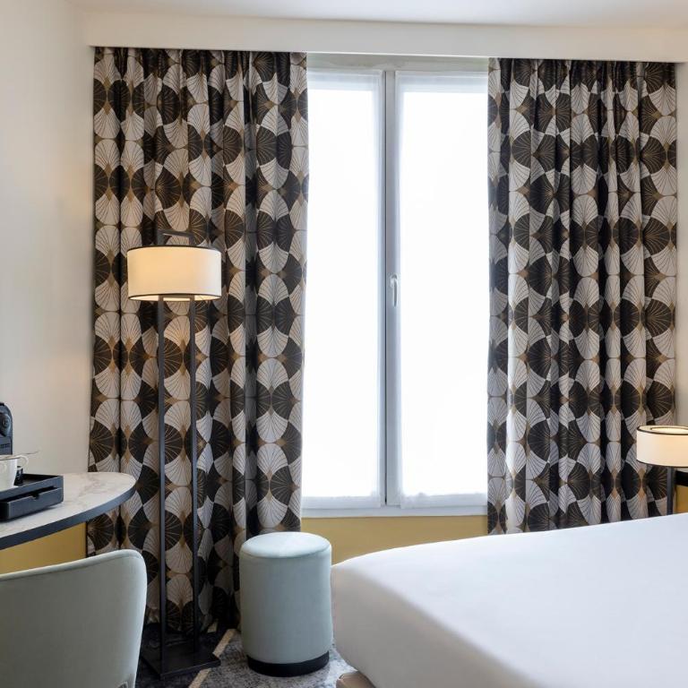 Hôtel Aiglon - Chambre Classique - 10