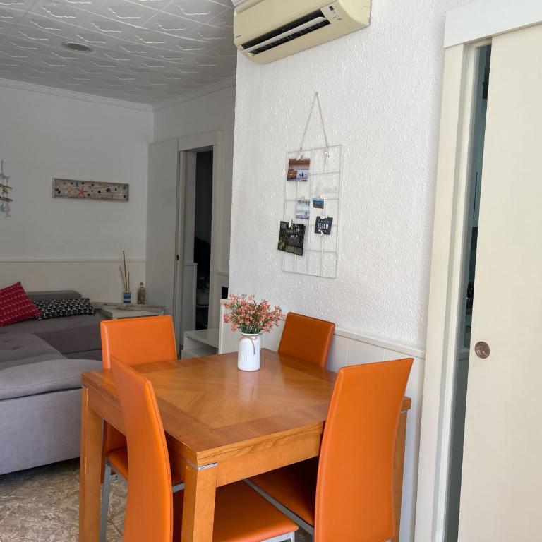 Lleida 25, casa a planta baixa amb àmplia terrassa equipada amb barbacoa - Casa de 3 dormitorios - 3